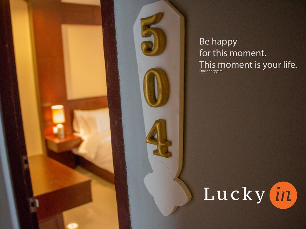 Lucky In Hotel Pattaya Exterior foto