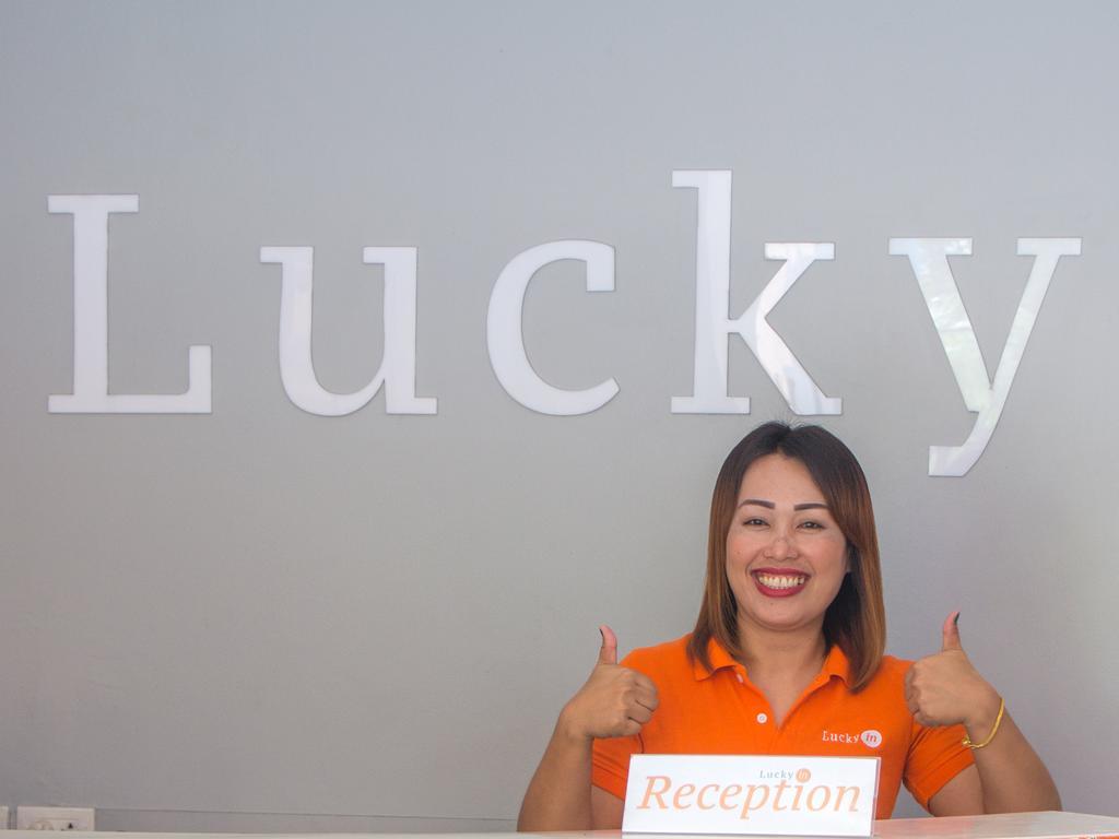 Lucky In Hotel Pattaya Exterior foto